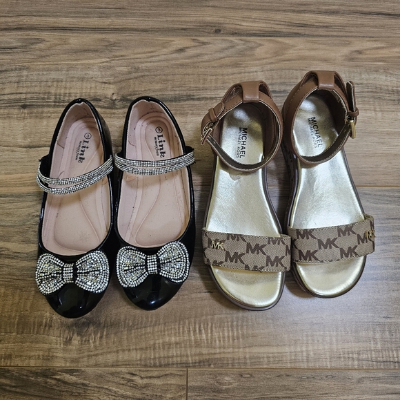 MICHAEL Michael Kors Other - Michael Michael Kors Sandals + Link Flats Bundle
